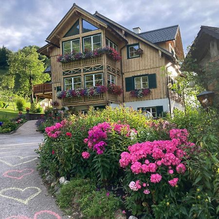 S'Rastl Direkt Mit Bergpanorama Appartement Grundlsee Buitenkant foto