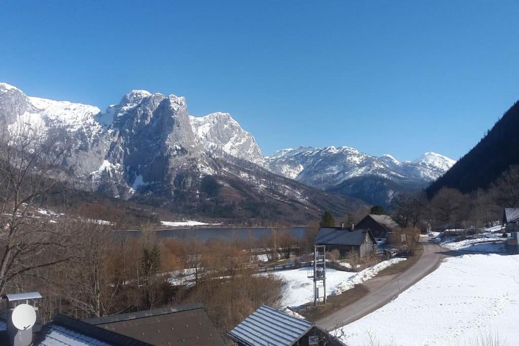 S'Rastl Direkt Mit Bergpanorama Appartement Grundlsee Buitenkant foto