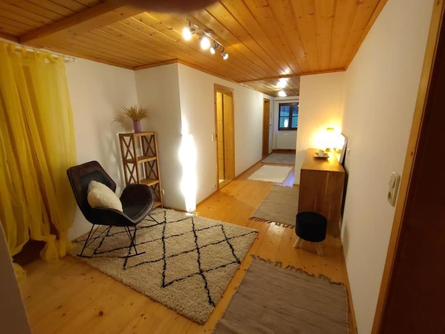 S'Rastl Direkt Mit Bergpanorama Appartement Grundlsee Buitenkant foto