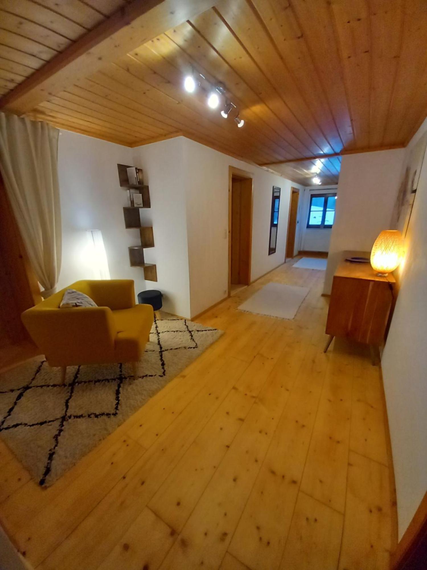 S'Rastl Direkt Mit Bergpanorama Appartement Grundlsee Buitenkant foto