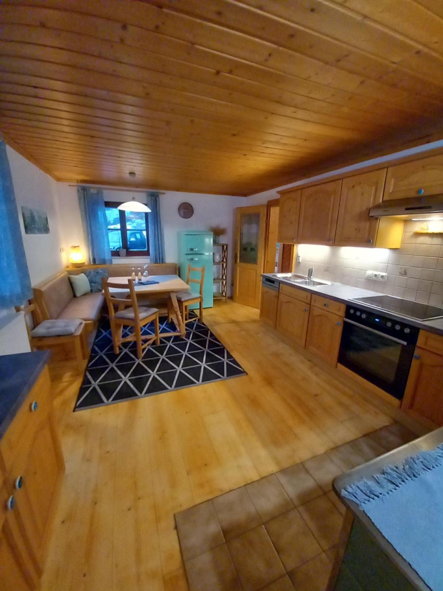 S'Rastl Direkt Mit Bergpanorama Appartement Grundlsee Buitenkant foto